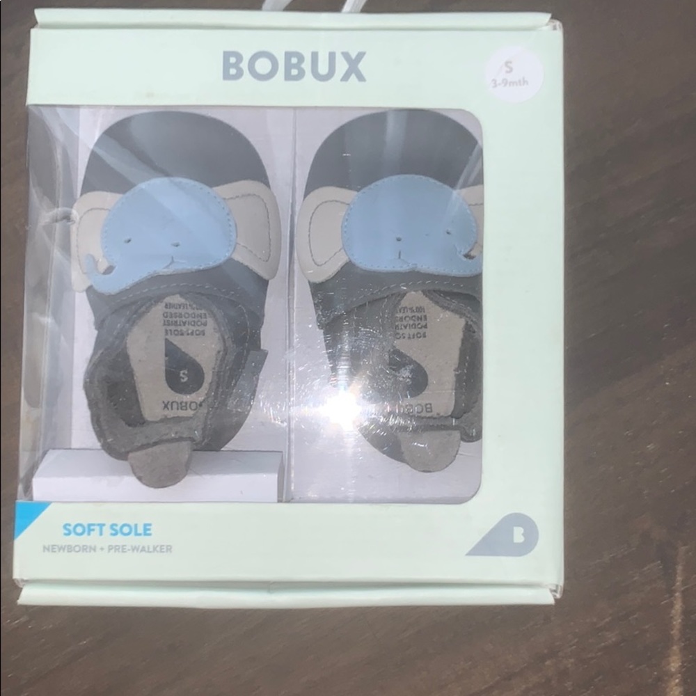 BNWOT! Bobux shoes never worn